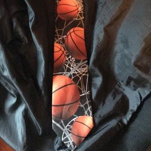 Ralph Marlin vintage basketball tie